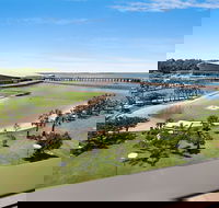 Akuna Waterfront - Accommodation NT