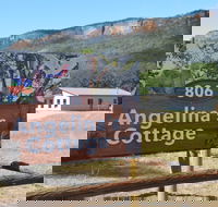 Angelina's Cottage - Capertee Valley - Accommodation NT
