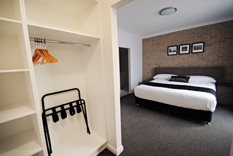Banna Suites - Accommodation NT 1
