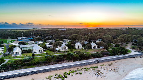 Barwon Heads Caravan Park - Accommodation NT 0