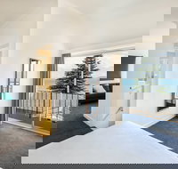 Bay 10 - Port Lincoln - Accommodation NT