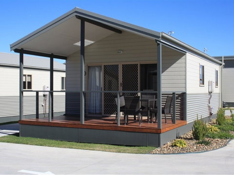 Bowlo Holiday Cabins - Accommodation NT 0