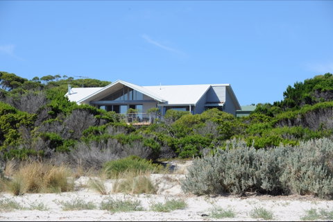 Cassini Beach House - Accommodation NT 0