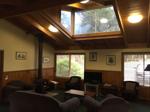 Cathedral Heights - Accommodation NT 2