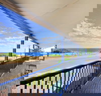 Century 21 SouthCoast Beach House at Moana - Accommodation NT