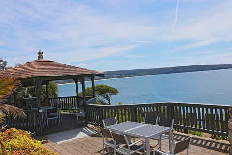 Eagle Heights Holiday Units - Panorama Units - Accommodation NT 1