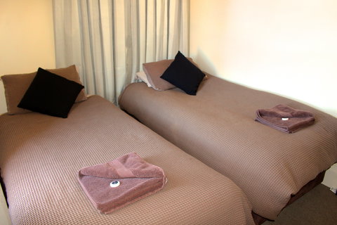 Family Hotel - Accommodation NT 1