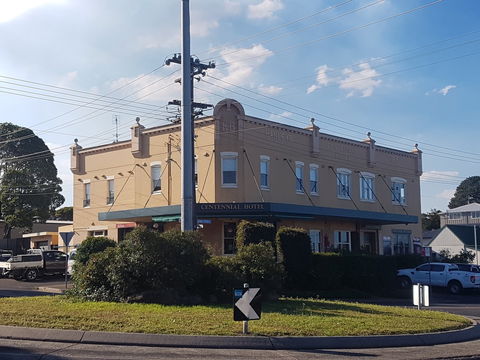 Helensburgh Hotel - Accommodation NT 1