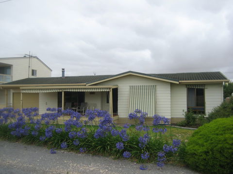 Holiday Magic - Accommodation NT 0