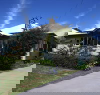 Pitstop Lodge B  B - Accommodation NT