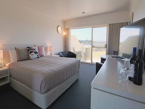 Robe Harbour View Motel - Accommodation NT 1