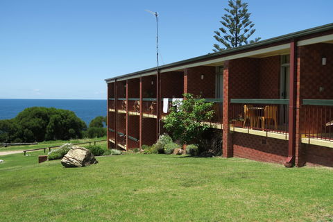 Tathra Hotel - Motel - Accommodation NT 0