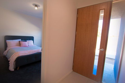 The Races - Wellington - Accommodation NT 1