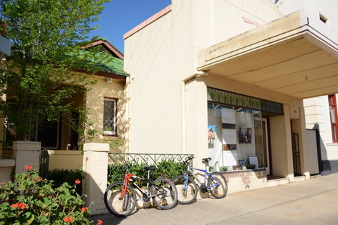 The Glen Bakery - Accommodation NT 0