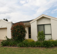 Waterfront Getaway in Sussex - NT Tourism