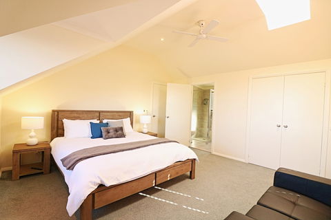 Whale Cove - Accommodation NT 2