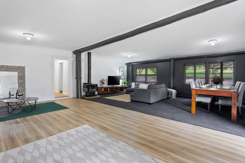 Sunshine Coast Farm Stay  - NT Tourism 2