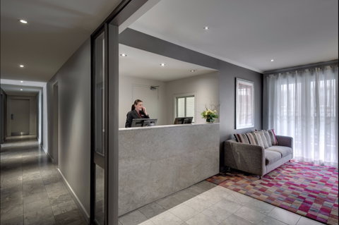 Adina Apartment Hotel Sydney Chippendale - Accommodation NT 2