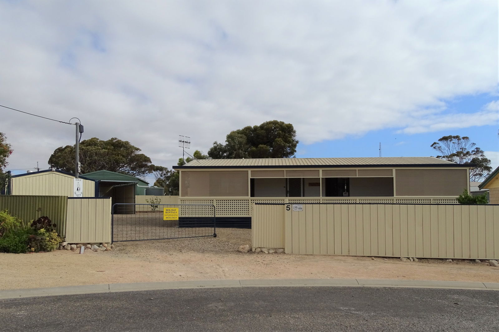  Accommodation NT