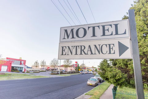 Bathurst Motor Inn - Accommodation NT 0