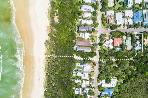 Beach Chalet - Accommodation NT 2