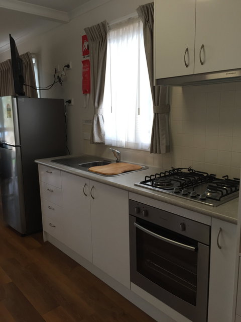 BIG4 Loxton Riverfront Holiday Park - Accommodation NT 2