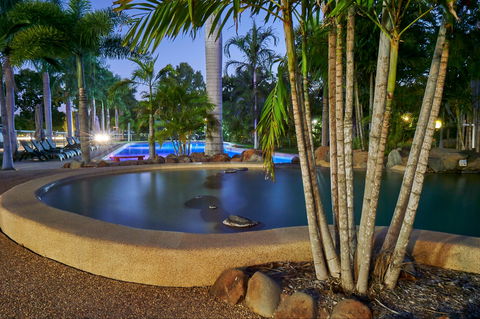 Big4 Aussie Outback Oasis Holiday Park - Accommodation NT 1