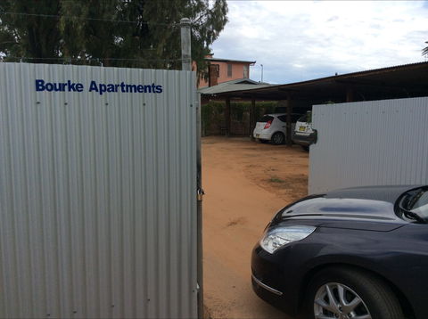 Bourke Apartments - Accommodation NT 1