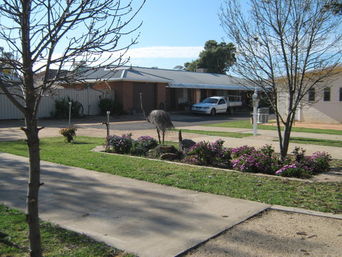 Double D Caravan Park - NT Tourism 0