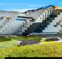 Ella House I - Accommodation NT