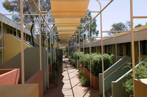 Emu Walk Apartments - Accommodation NT 2