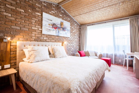 Farnham Court Motel - Accommodation NT 1