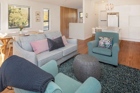 Grasmere Chalet - Accommodation NT 1