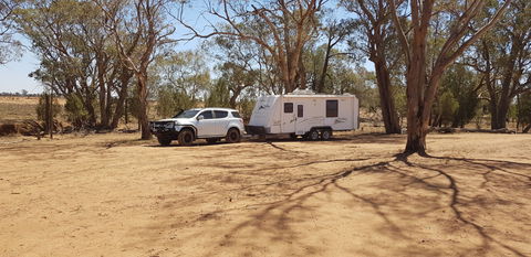 How's The Serenity Camping Ground - Temporarily Closed - Accommodation NT 0