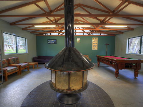 Kosciuszko Tourist Park - Accommodation NT 1