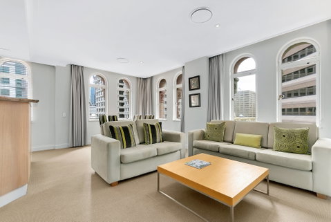 Manor Apartment Hotel - Accommodation NT 2