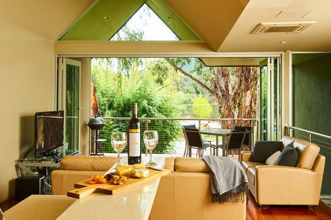 No. 6 Luxury Private Haven - Accommodation NT 1