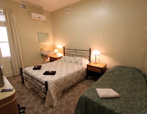 The Central Hotel Cootamundra - Accommodation NT 1