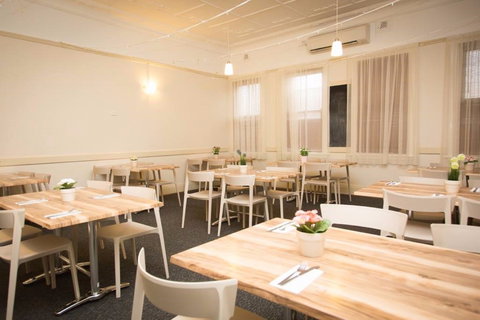 The Central Hotel Cootamundra - Accommodation NT 2