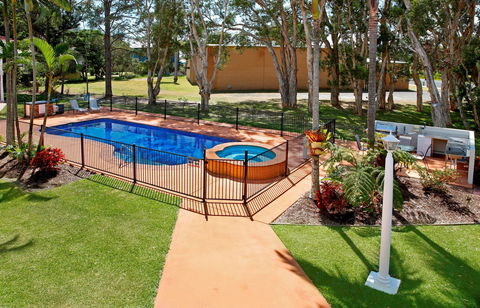 Yamba Aston Motel - Accommodation NT 2