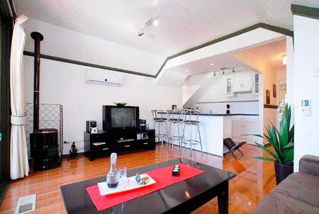 Annie Roe's Luxury Bed And Breakfast - NT Tourism 3