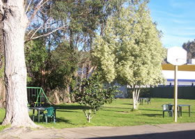 Millers Cottage Motel - Accommodation NT 2