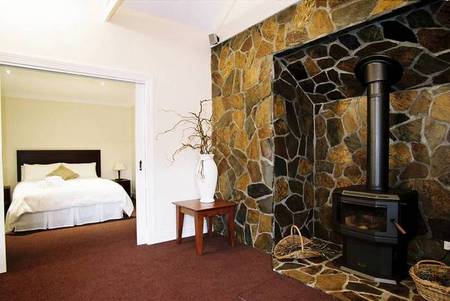 Lakes Entrance Waverley House Cottages - Accommodation NT 0