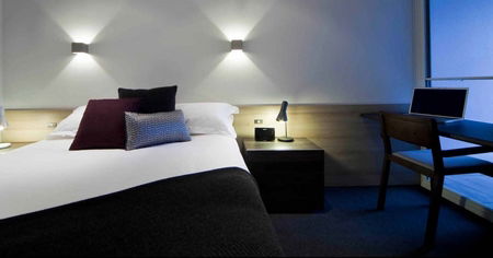 Tyrian Serviced Apartments - Accommodation NT 0