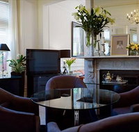 Andres Mews - Accommodation NT