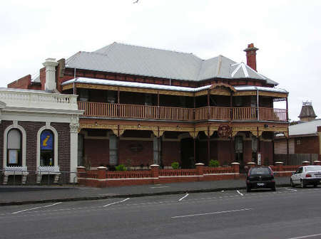  Accommodation NT