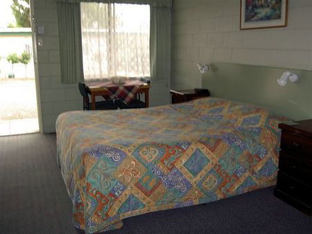 Daylesford Central Motor Inn - Accommodation NT 1