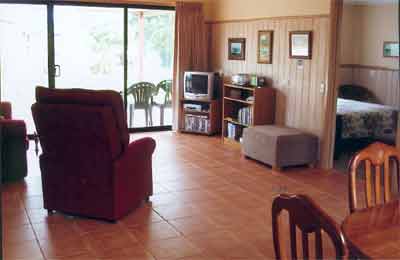 Alvina Holiday Cottages - Accommodation NT 4