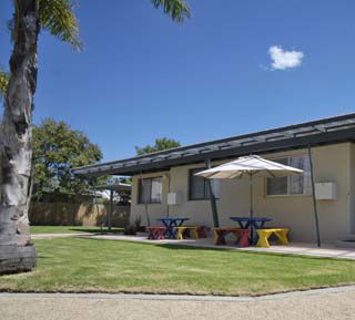 Sale Motor Village - Accommodation NT 3