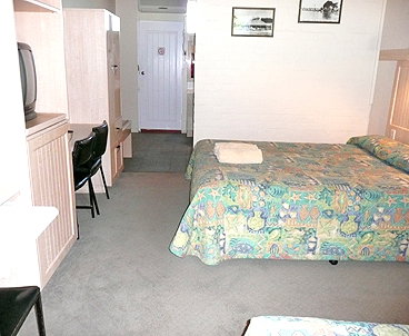 Mallacoota Hotel Motel - Accommodation NT 1